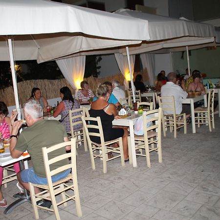 Kavos Central Gardens Екстер'єр фото