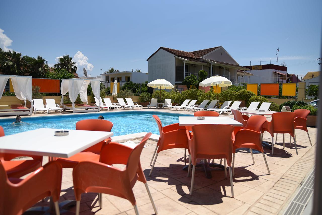 Kavos Central Gardens Екстер'єр фото